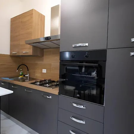Apartment Cf Luxury House Lido di Ostia